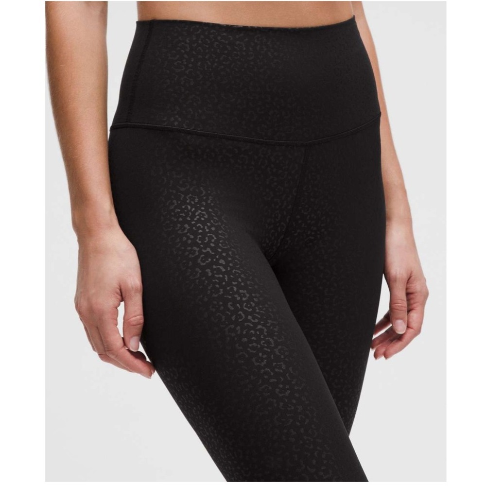 Lululemon Align HR Pant 28 Leopard Daisy Emboss Black LDOE Size 6 NEW